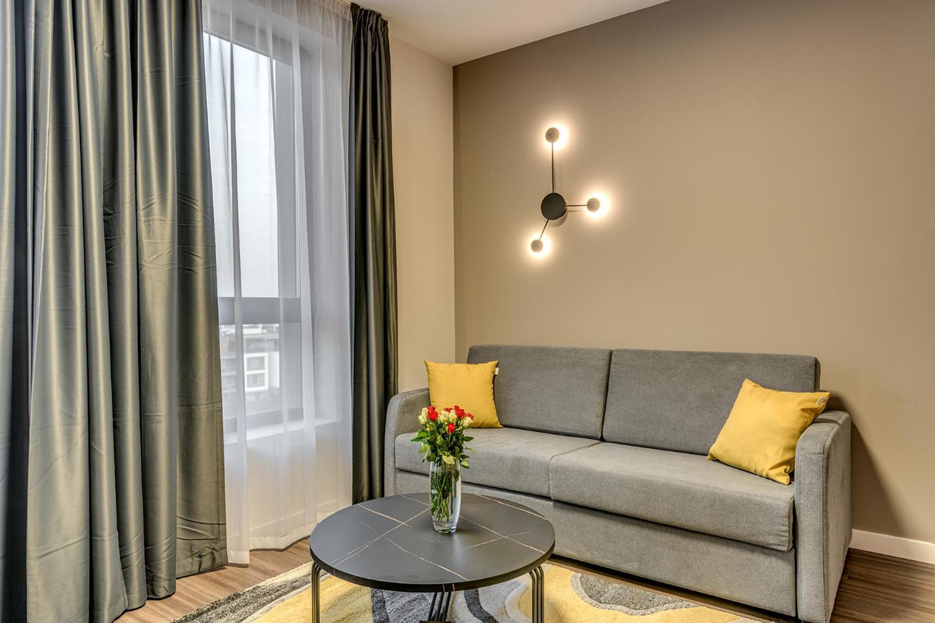 Mona Living Aparthotel Sofia Exteriör bild
